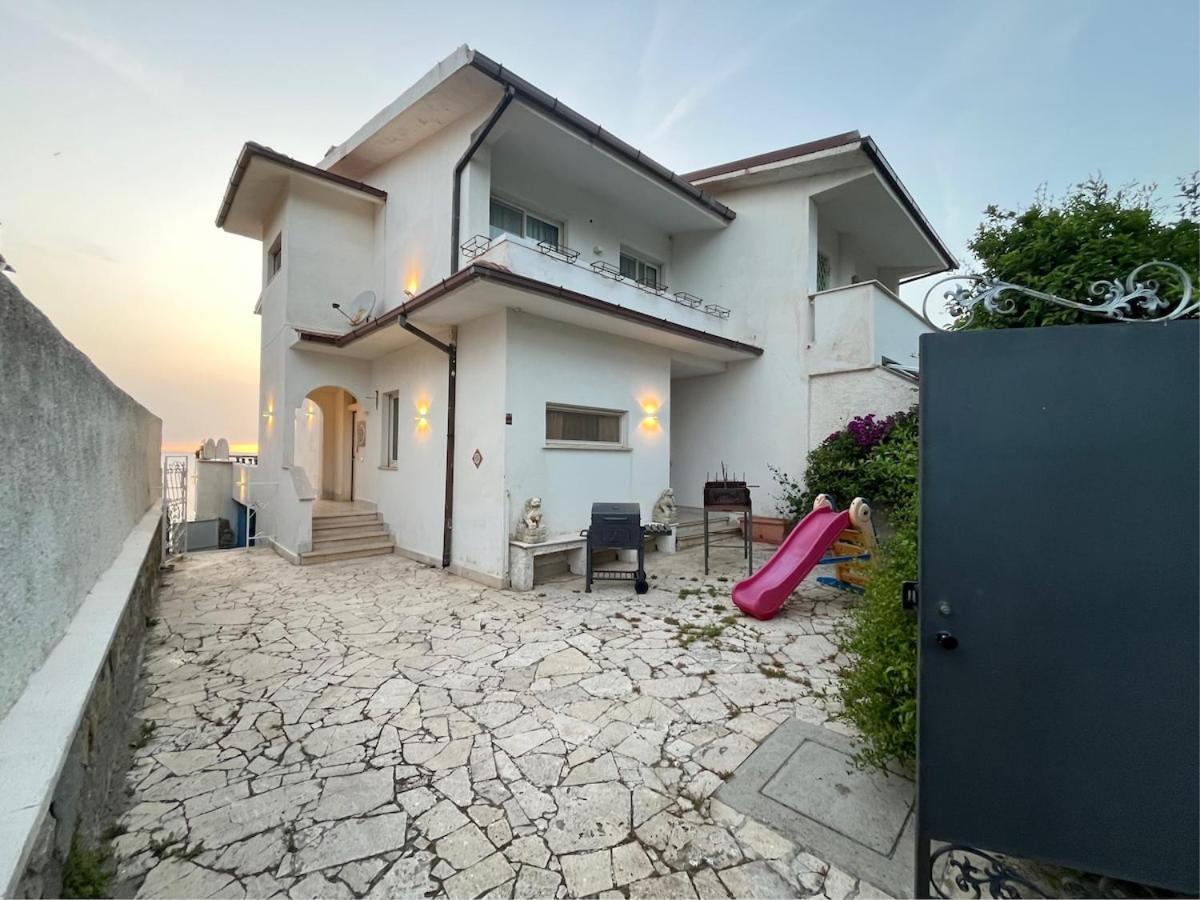 Al Chiaro Di Luna Resort Borgo Pantano Exterior photo